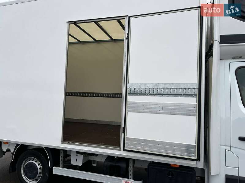 Вантажний фургон Renault Master 2022 в Києві фото 61 Вантажний фургон Renault Master 2022 в Києві