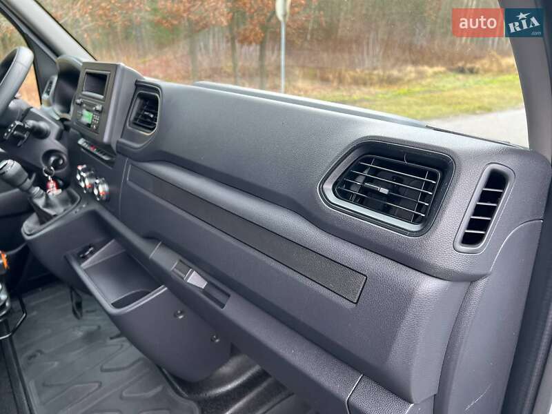 Вантажний фургон Renault Master 2022 в Києві фото 97 Вантажний фургон Renault Master 2022 в Києві