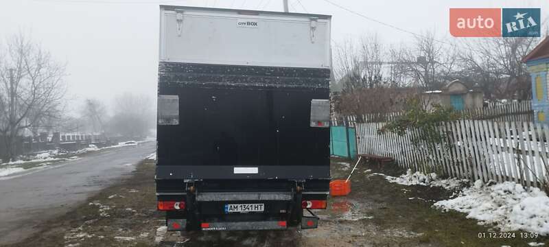 Вантажний фургон Renault Master 2018 в Житомирі