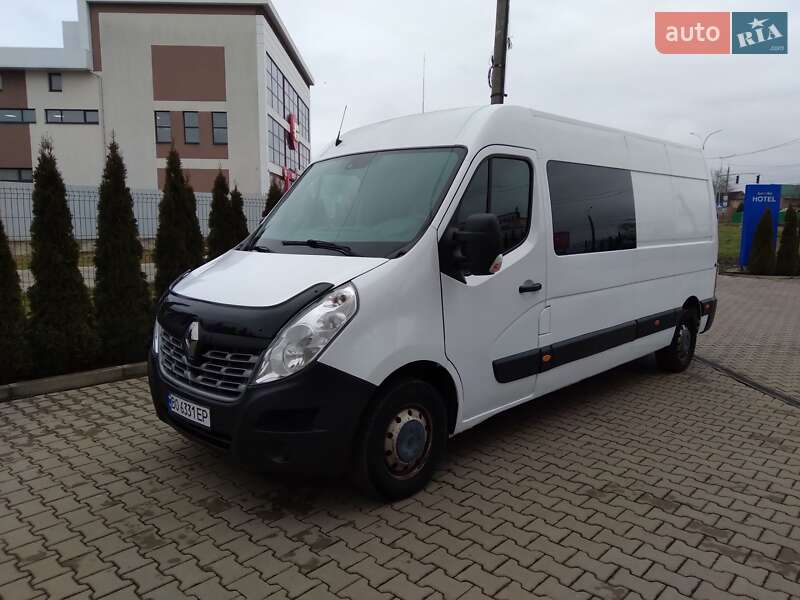 Вантажний фургон Renault Master 2019 в Чернівцях