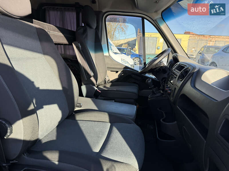 Автовоз Renault Master 2017 в Луцьку
