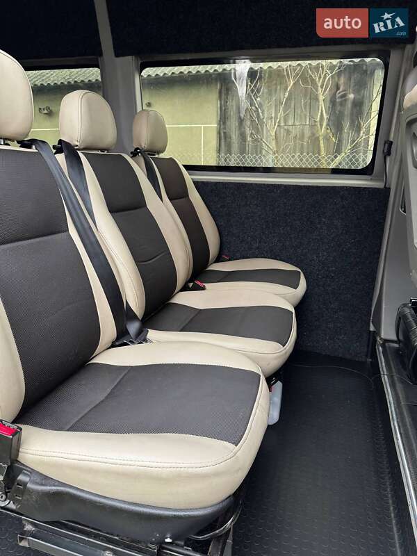 Мінівен Renault Master 2011 в Львові
