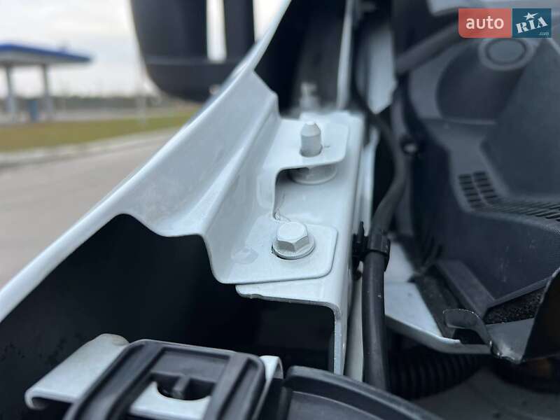 Тентованый Renault Master 2021 в Киеве