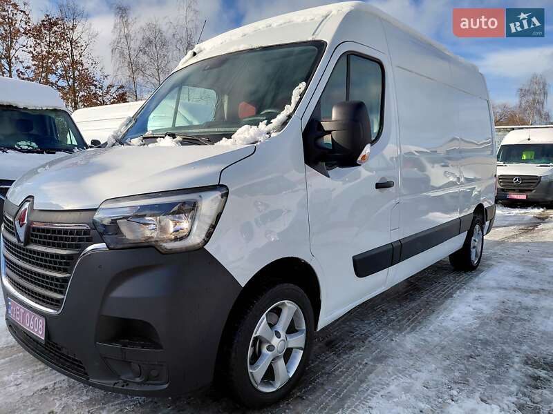 Грузовой фургон Renault Master 2022 в Ивано-Франковске