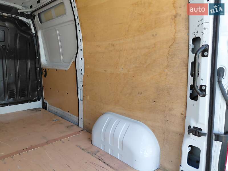 Грузовой фургон Renault Master 2022 в Ивано-Франковске