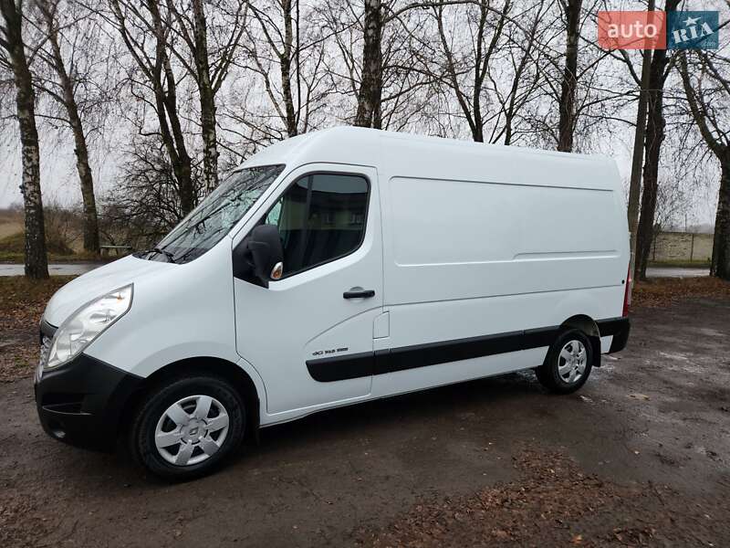 Вантажний фургон Renault Master 2017 в Дубні