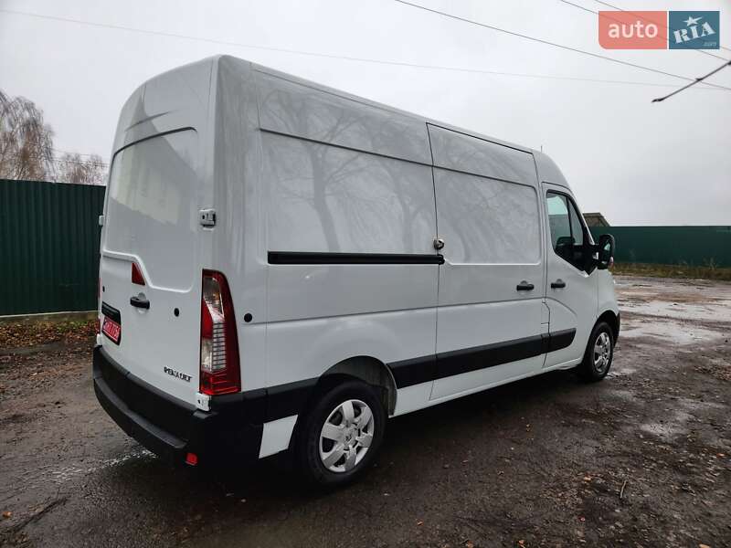 Вантажний фургон Renault Master 2017 в Дубні