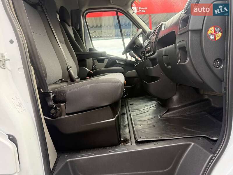 Тентованый Renault Master 2019 в Днепре
