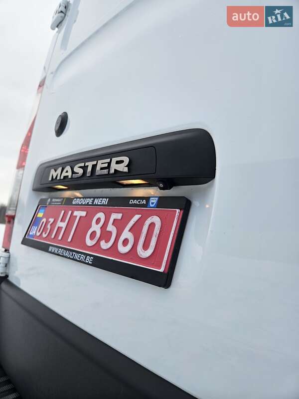 Грузовой фургон Renault Master 2022 в Дубно