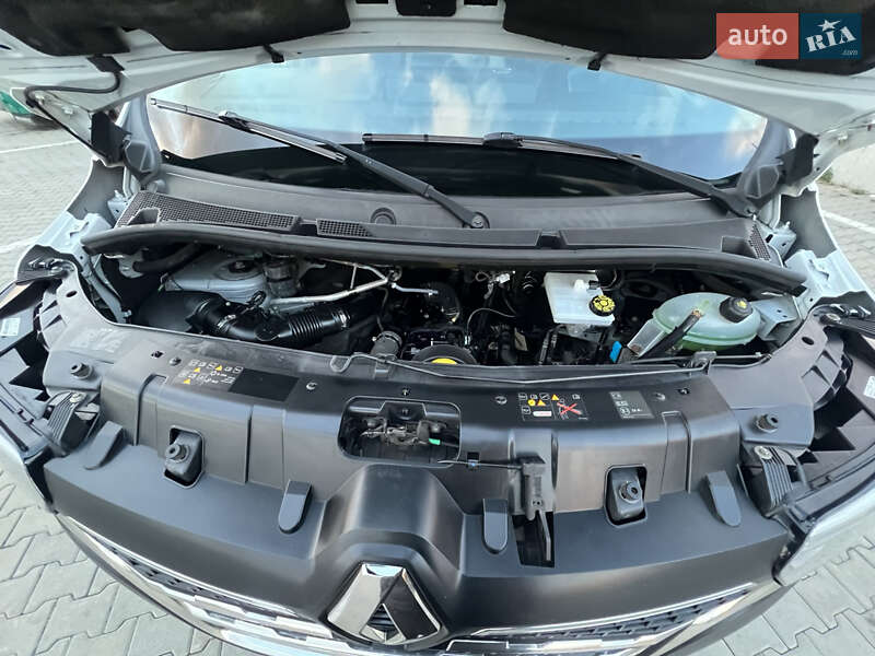 Грузовой фургон Renault Master 2021 в Луцке