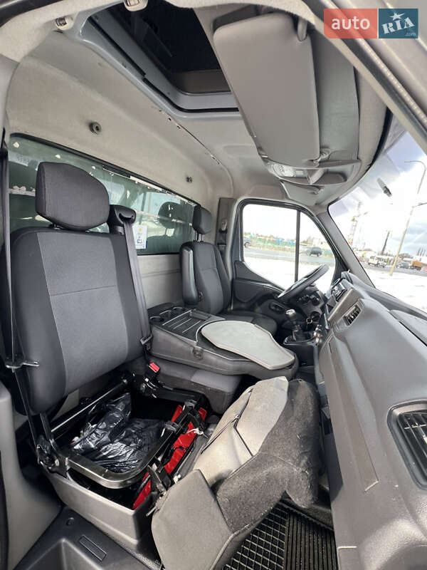 Тентованый Renault Master 2021 в Луцке