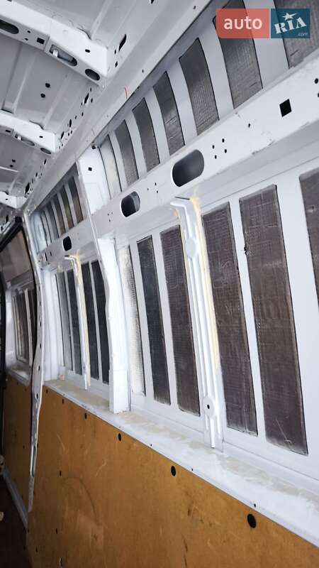 Грузовой фургон Renault Master 2019 в Львове фото 16 Грузовой фургон Renault Master 2019 в Львове