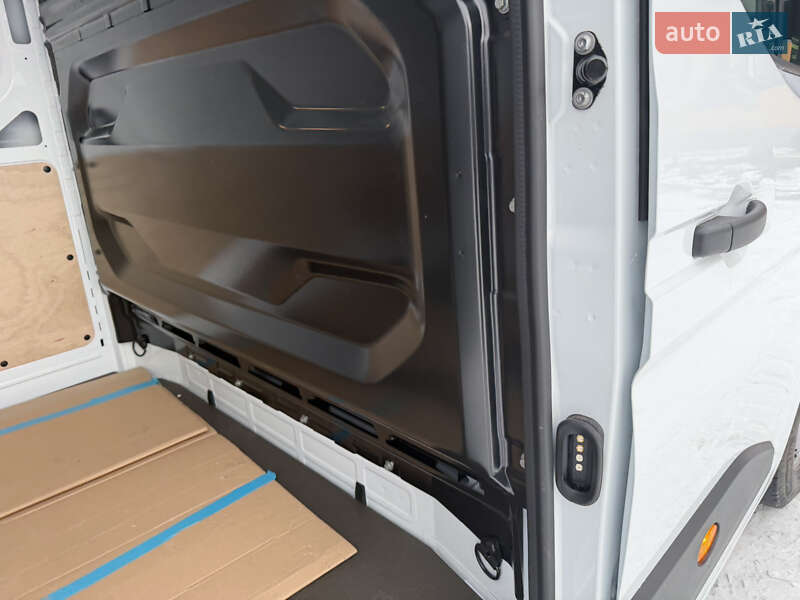 Грузовой фургон Renault Master 2025 в Калуше фото 23 Грузовой фургон Renault Master 2025 в Калуше