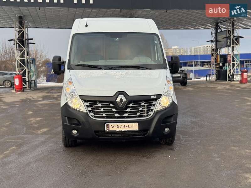 Грузовой фургон Renault Master 2017 в Дубно