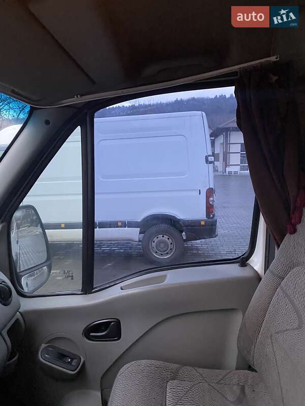 Вантажний фургон Renault Master 2010 в Могилів-Подільському