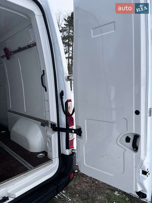Мікроавтобус вантажний (до 3,5т) Renault Master 2016 в Вінниці фото 37 Мікроавтобус вантажний (до 3,5т) Renault Master 2016 в Вінниці