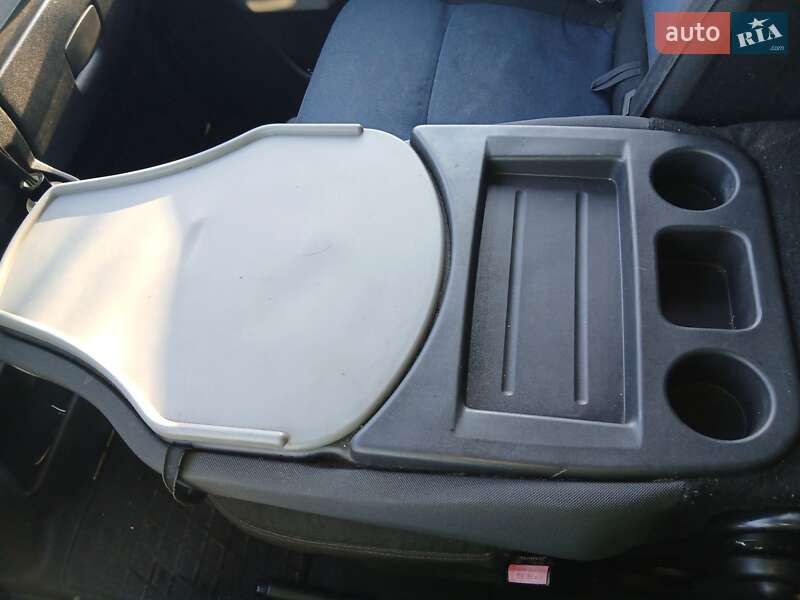 Автовоз Renault Master 2014 в Ківерцях