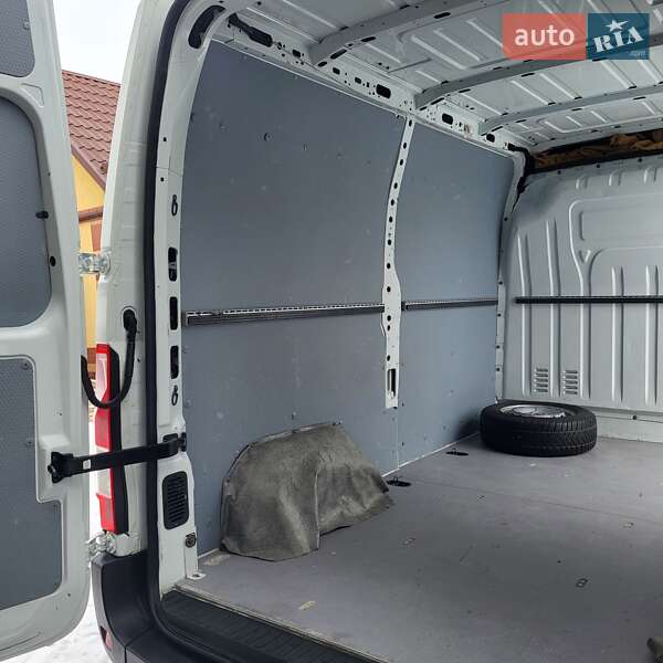 Грузовой фургон Renault Master 2014 в Смеле