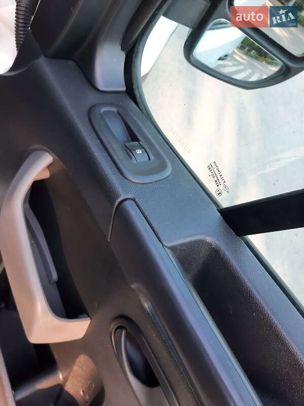 Грузовой фургон Renault Master 2018 в Полтаве
