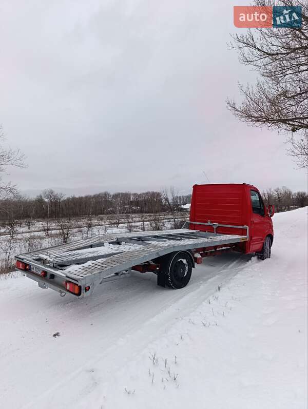 Эвакуатор Renault Master 2008 в Изюме