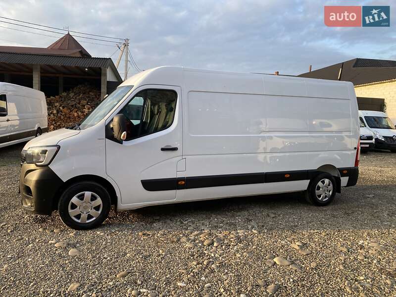 Грузовой фургон Renault Master 2021 в Хусте