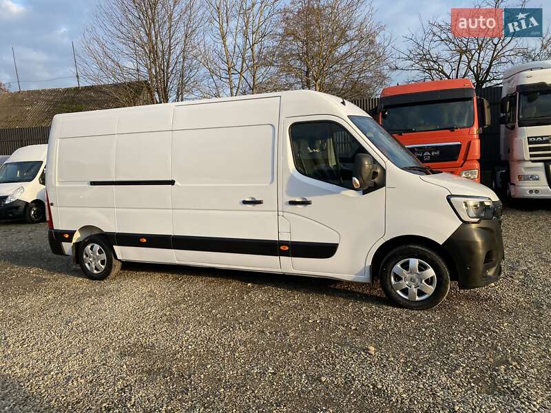 Грузовой фургон Renault Master 2021 в Хусте