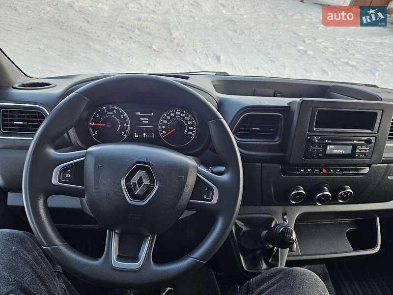 Грузовой фургон Renault Master 2022 в Бердичеве