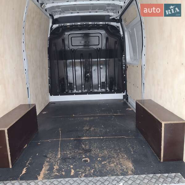 Грузовой фургон Renault Master 2020 в Дубно