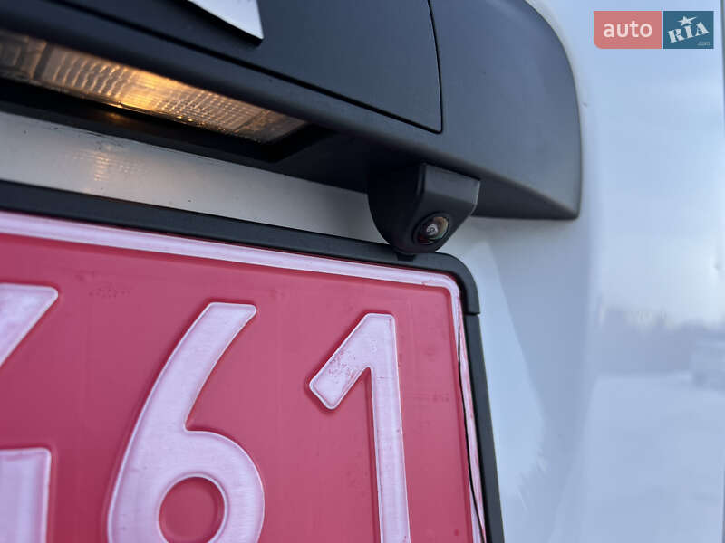 Микроавтобус грузовой (до 3,5т) Renault Master 2021 в Дубно