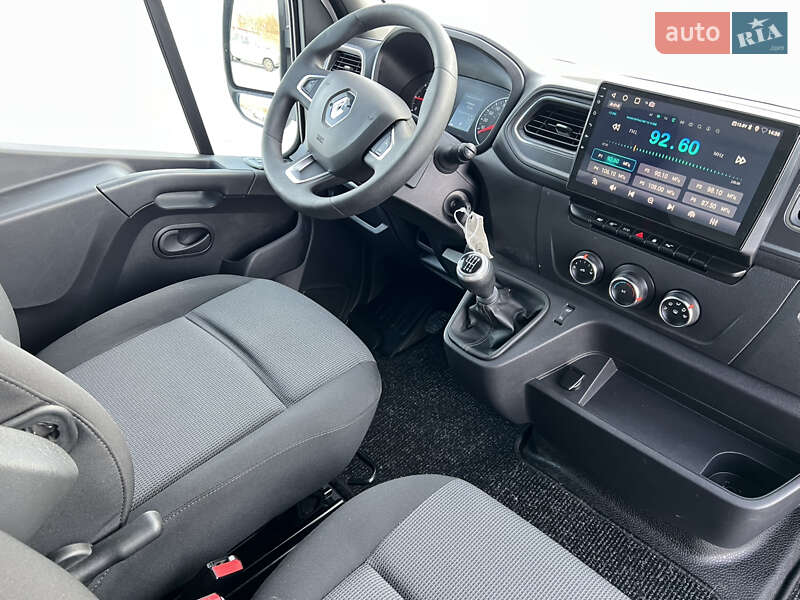 Микроавтобус грузовой (до 3,5т) Renault Master 2021 в Дубно