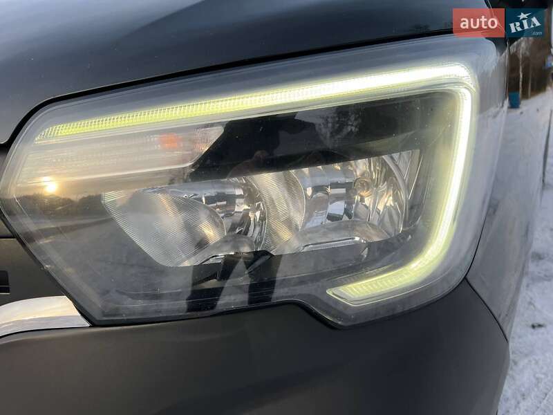 Грузовой фургон Renault Master 2022 в Киеве