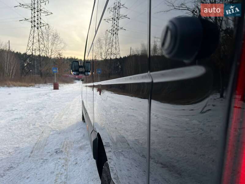 Грузовой фургон Renault Master 2022 в Киеве