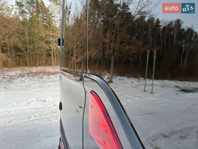 Грузовой фургон Renault Master 2022 в Киеве