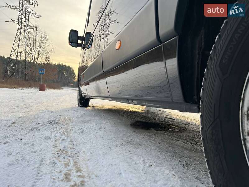 Грузовой фургон Renault Master 2022 в Киеве