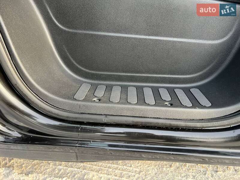 Грузовой фургон Renault Master 2022 в Киеве