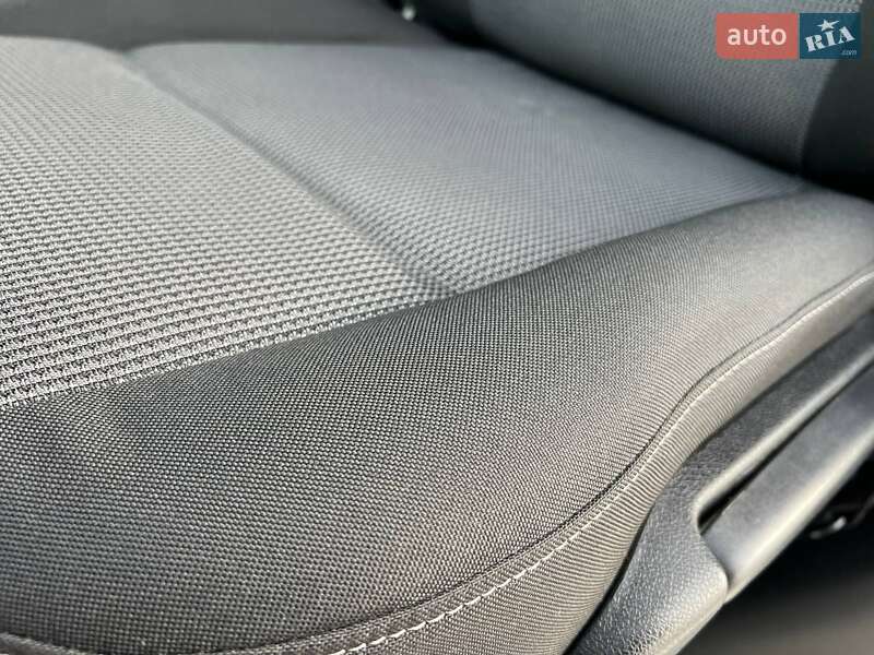 Грузовой фургон Renault Master 2022 в Киеве