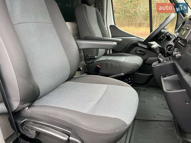 Тентованый Renault Master 2021 в Киеве