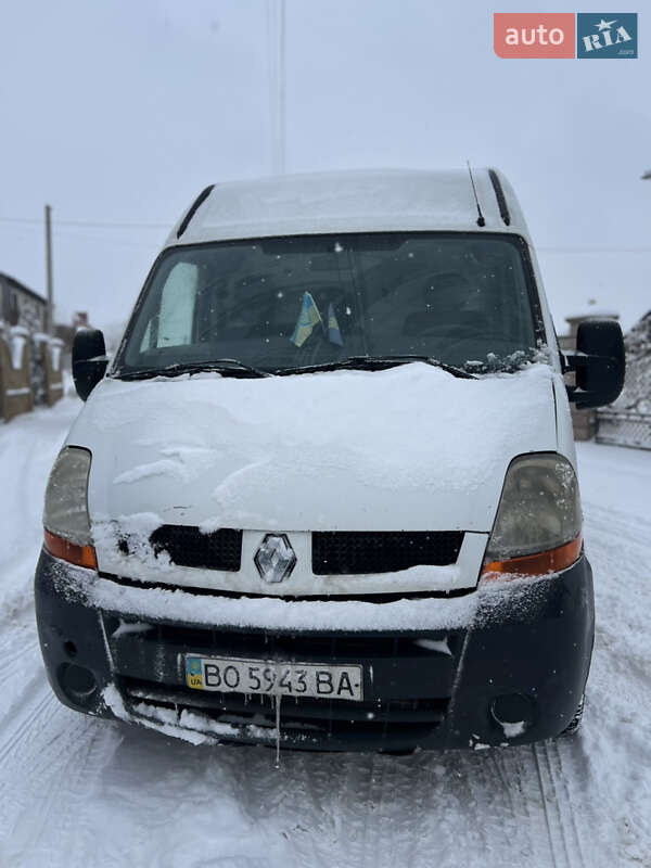 Вантажний фургон Renault Master 2005 в Тернополі