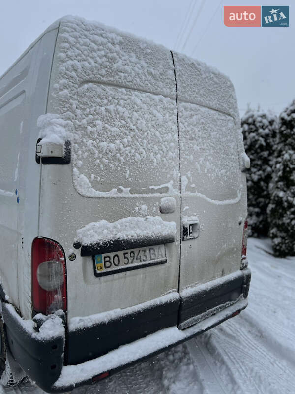 Вантажний фургон Renault Master 2005 в Тернополі