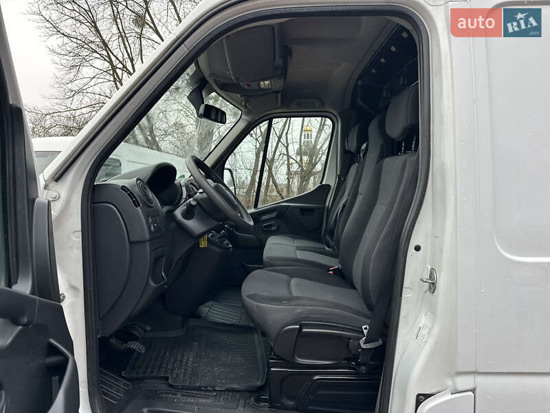 Грузовой фургон Renault Master 2019 в Ровно