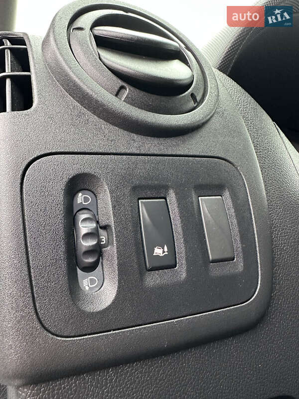 Вантажний фургон Renault Master 2018 в Білогородці