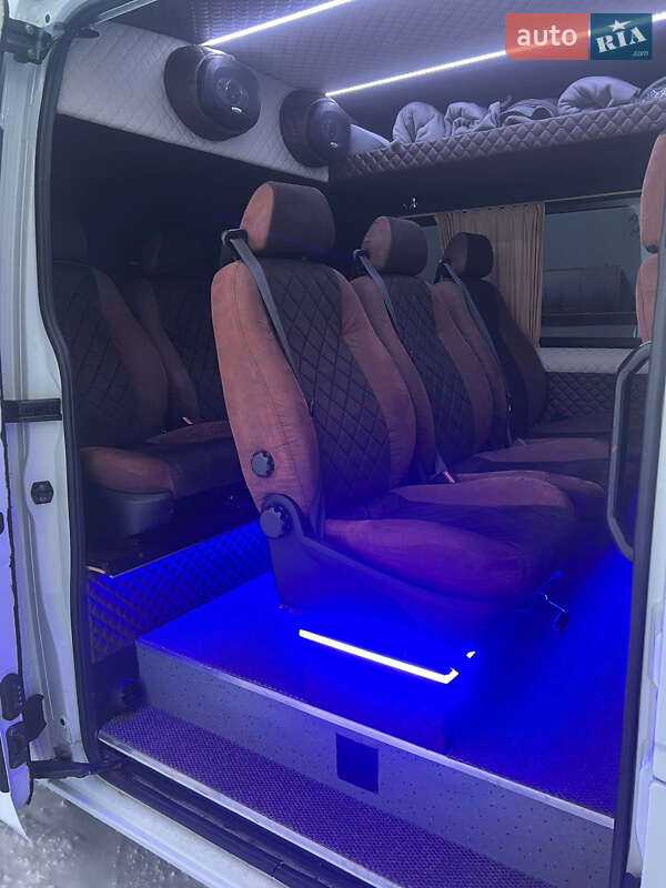 Микроавтобус Renault Master 2021 в Черновцах