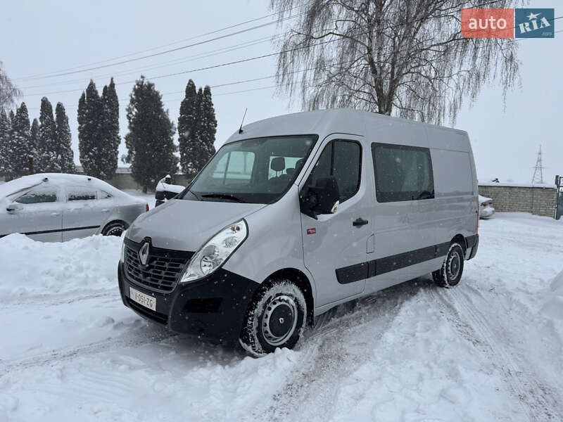 Грузопассажирский фургон Renault Master 2019 в Дубно