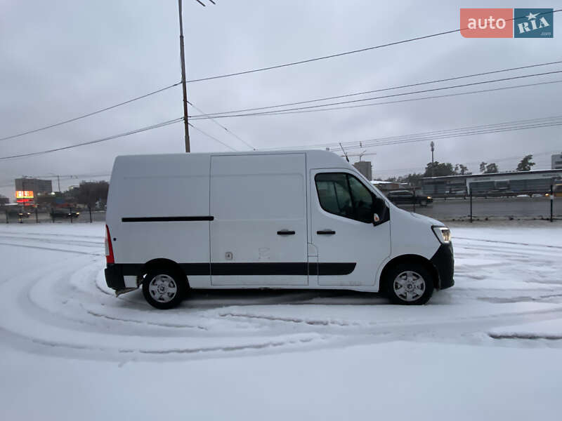 Микроавтобус грузовой (до 3,5т) Renault Master 2022 в Киеве