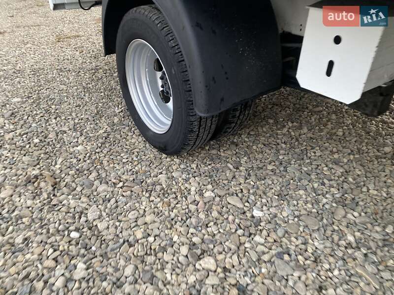 Грузовой фургон Renault Master 2018 в Хусте