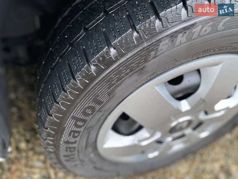 Тентованый Renault Master 2022 в Хусте