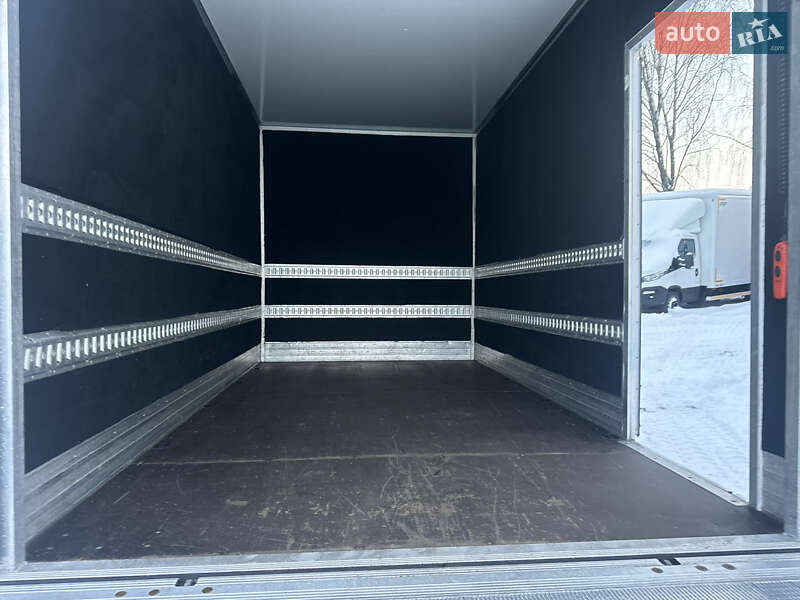 Грузовой фургон Renault Master 2022 в Ровно
