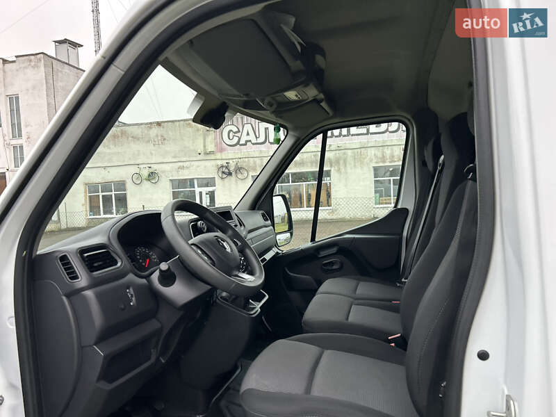 Вантажний фургон Renault Master 2023 в Стрию фото 40 Вантажний фургон Renault Master 2023 в Стрию