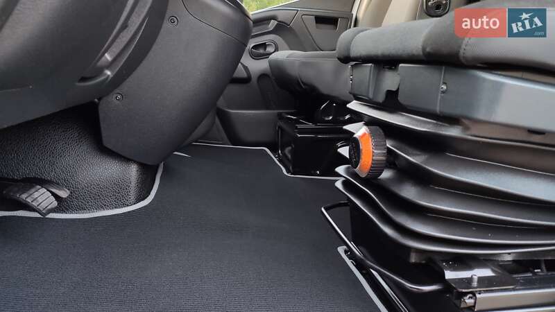 Грузовой фургон Renault Master 2017 в Бердичеве фото 19 Грузовой фургон Renault Master 2017 в Бердичеве