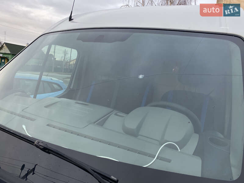 Грузовой фургон Renault Master 2016 в Славуте